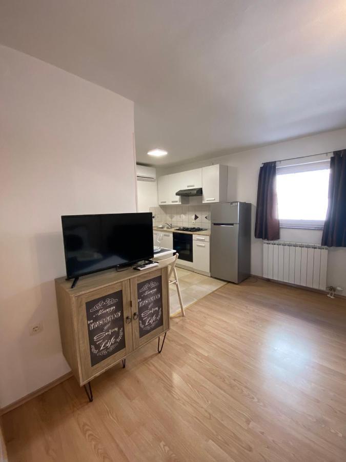 Apartman Hana U Blizini Automotodroma Grobnik I Kostrenski Plaza Kostrena Exteriér fotografie